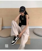 Beige Wide-Leg Slip Pocket Straight Suit Pants