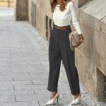 Pleated Cropped Pants